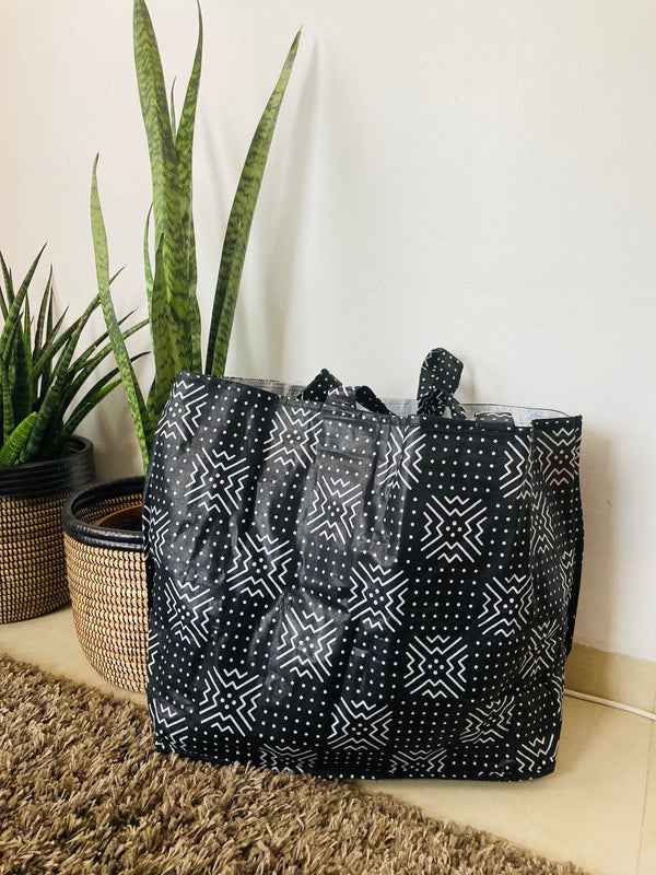 Tote bag